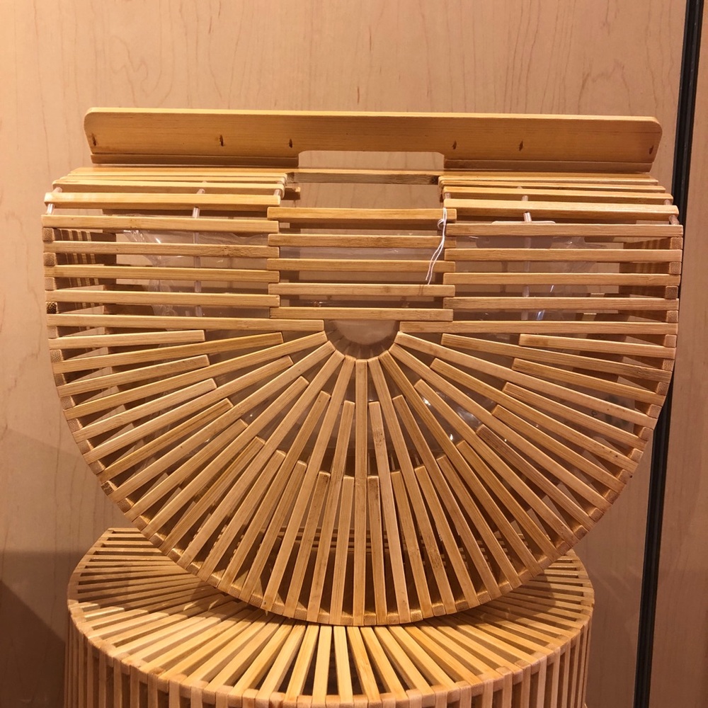 Half moon bamboo slat basket handbag - Picture 4 of 6